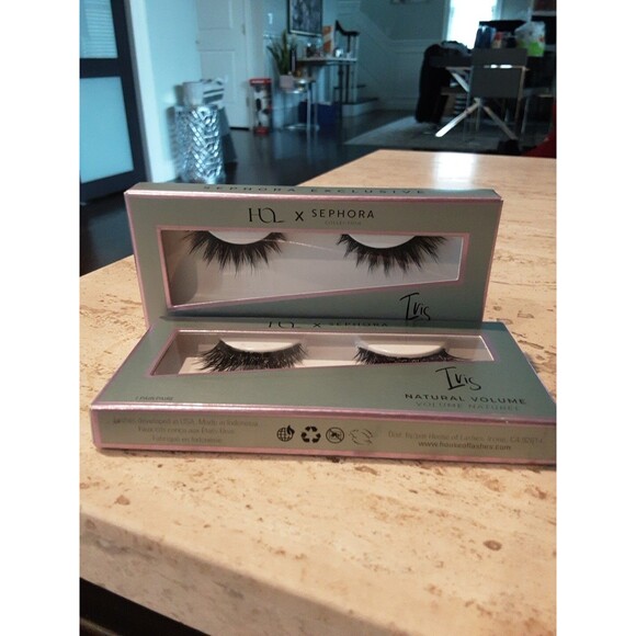 2  Pack SEPHORA X HOL HOUSE OF LASHES X SEPHORA  FALSE EYELASHES IRIS. NEW - Picture 1 of 5